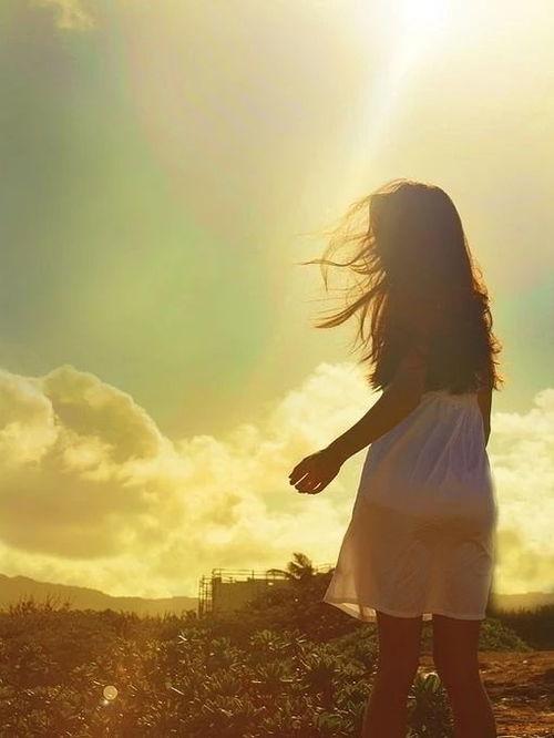 背影照图片女欧美